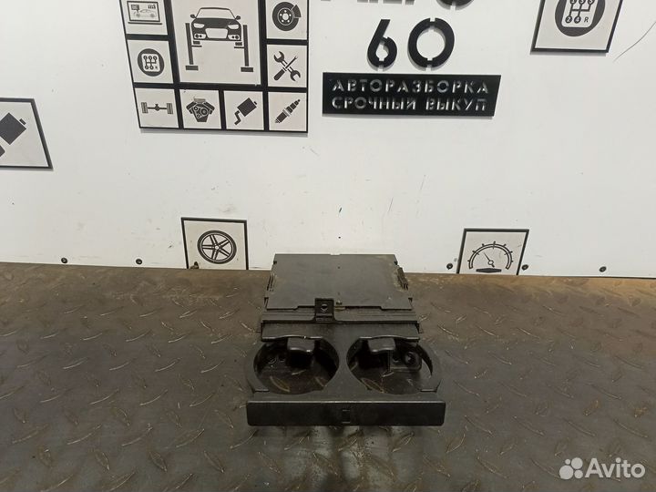 Подстаканник для Nissan Almera Classic B10