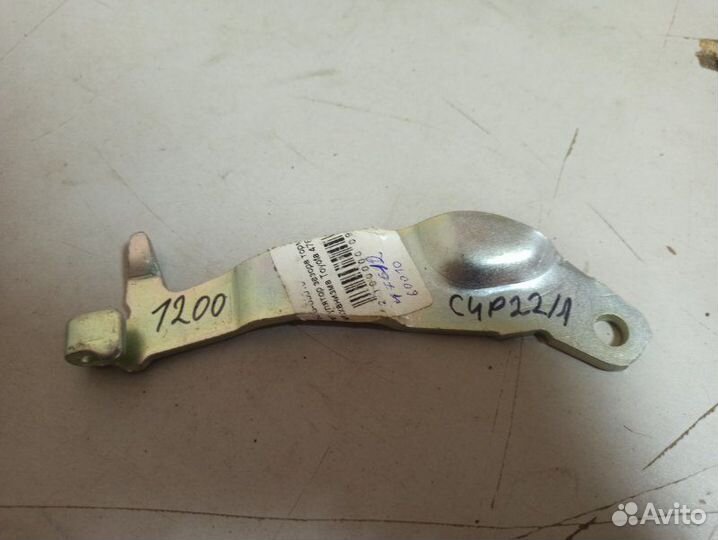 Рычаг тормозного механизма задний левый Toyota