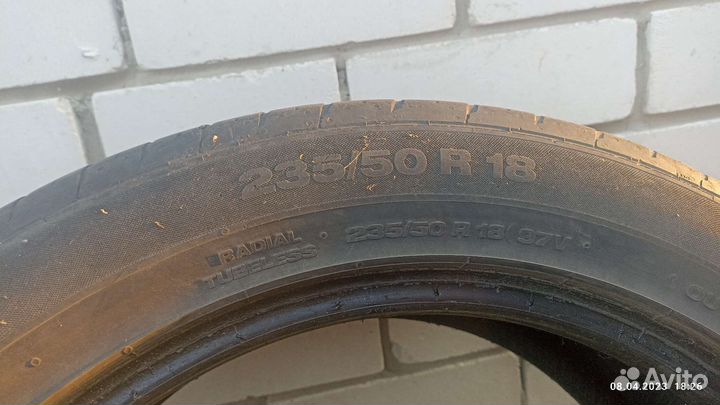 Continental ContiPremiumContact 2 235/50 R18
