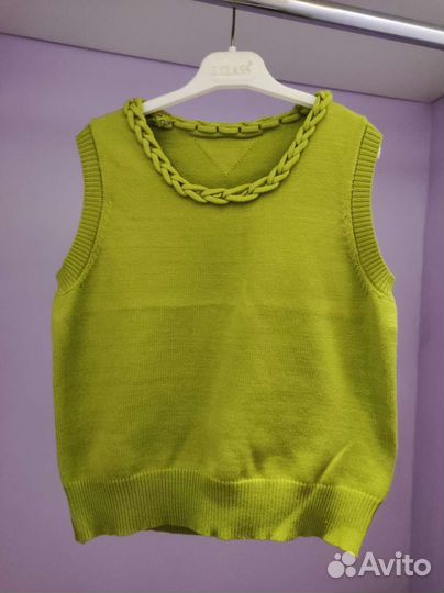 Кофточка вязаная