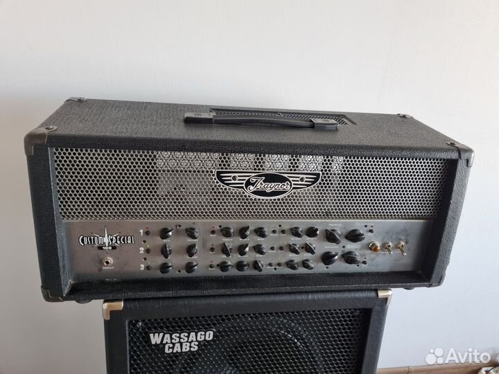 Ламповый усилитель Traynor YCS 100 W Canada