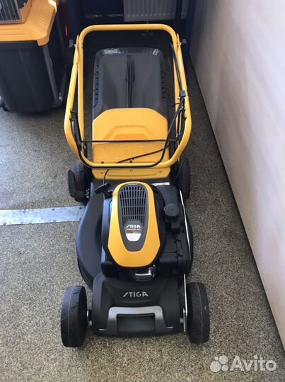 Газонокосилка бензиновая самоходная