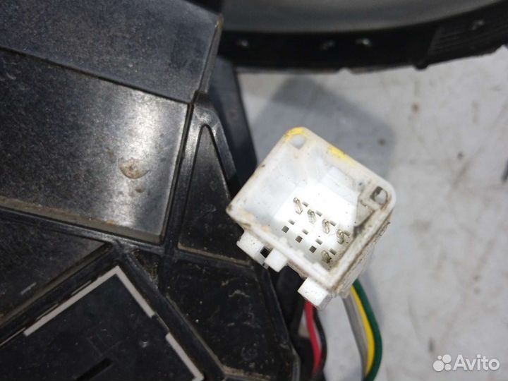 Селектор АКПП с тросом Renault Daster