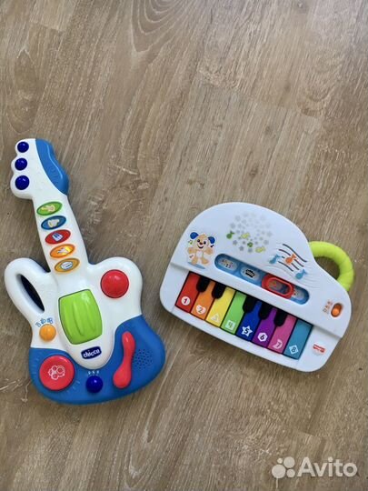 Детская гитара chicco + пианино в подарок