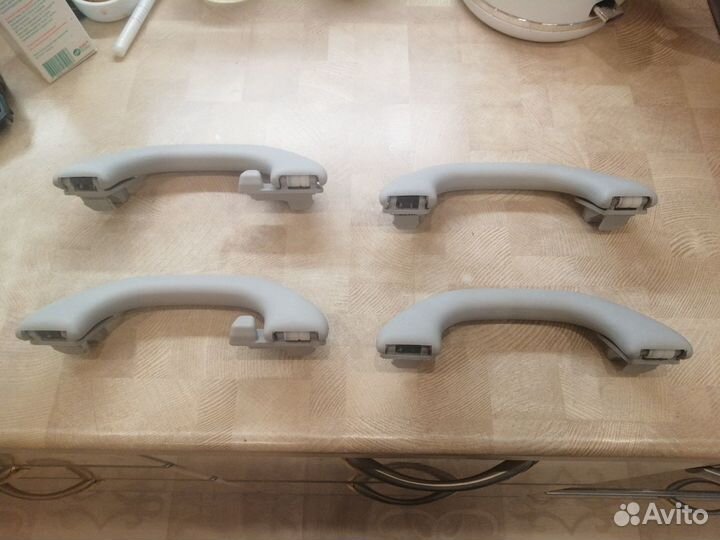 Ручка потолочная VW Passat B6 Golf Tiguan