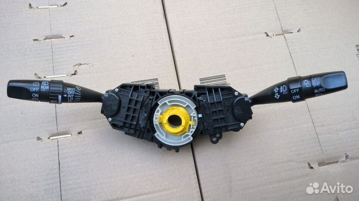 Переключатели под рулевые Honda elysion