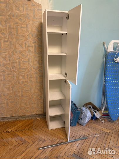 Пенал для ванной в хорошем состоянии