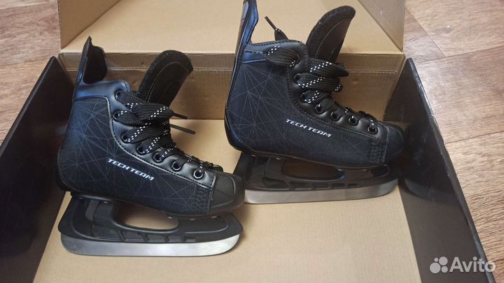 Коньки хоккейные детские 33 размер