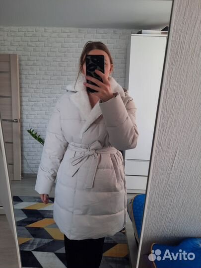 Пуховик зимний женский