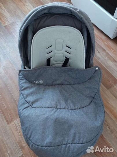 Коляска Camarelo Sevilla