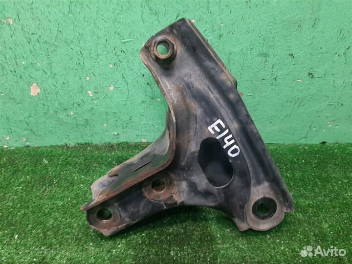 Кронштейн опоры двс задней Honda CR-V 1 (RD3) 2001