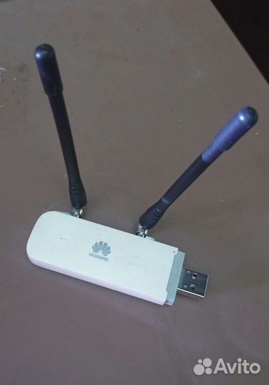 Роутер и модем Huawei 3372