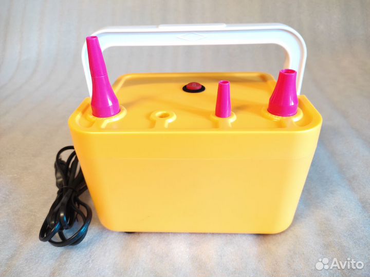 Электрический насос для воздушных шариков на время