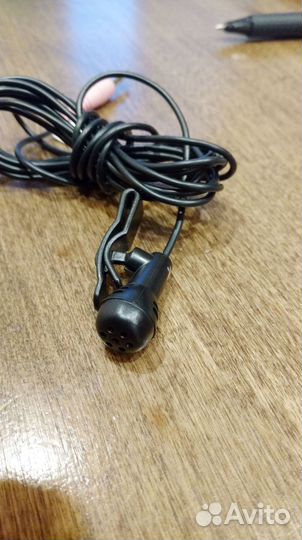 Петличный микрофон Genius MIC-01C новый