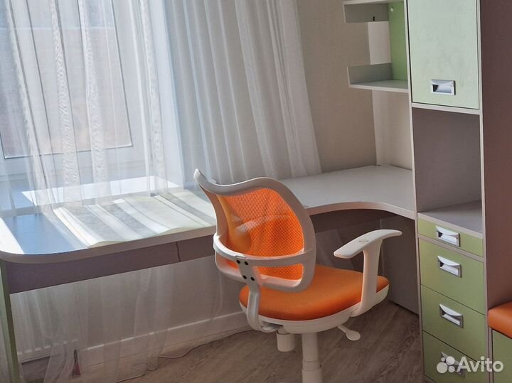 Продам детскую мебель