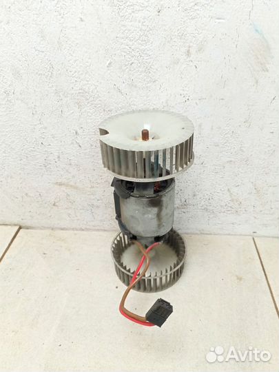 Моторчик печки Мерседес