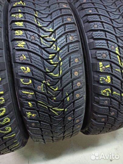 Michelin X-Ice XI3 185/65 R15 92T