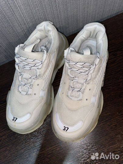 Balenciaga кроссовки 37 размер