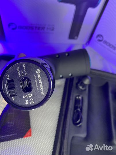 Перкуссионный массажер booster M2