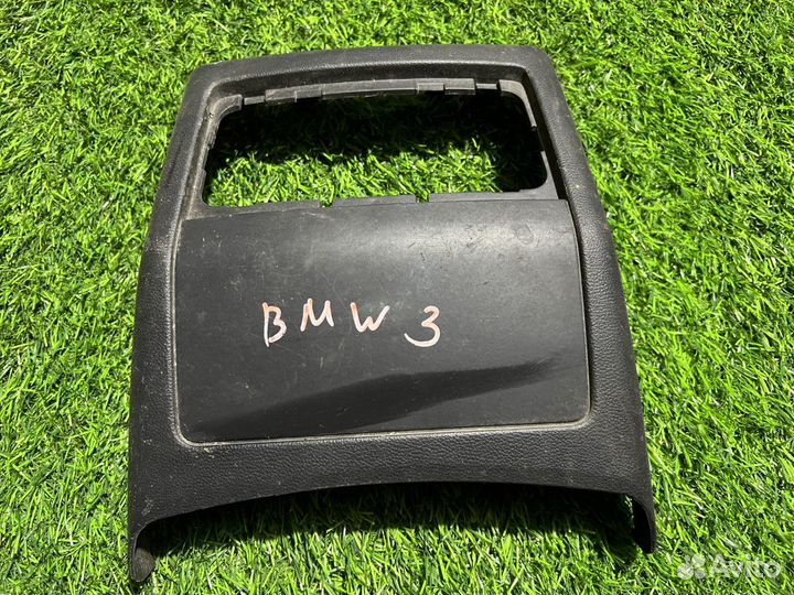 Накладка консоли центральной BMW 3-Series E90