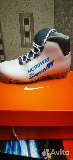 Лыжные ботинки nordway 35 и 34.5