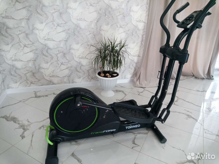 Эллиптический тренажер torneo C 530