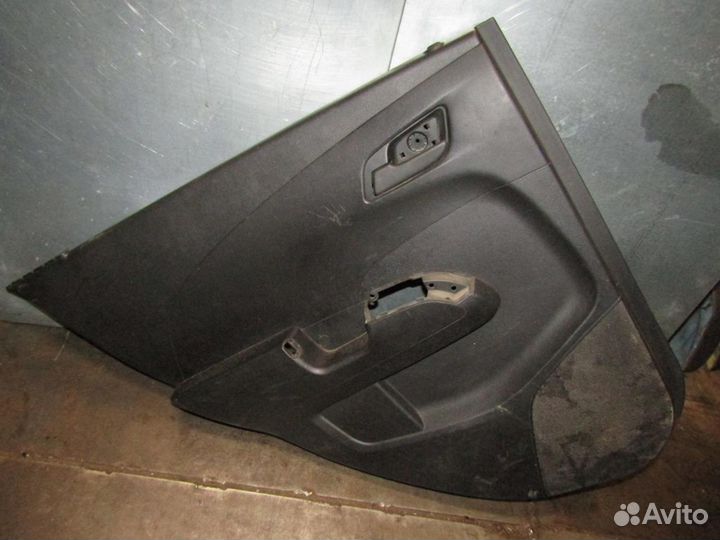Обшивка двери задней левой Aveo (T300) 2011