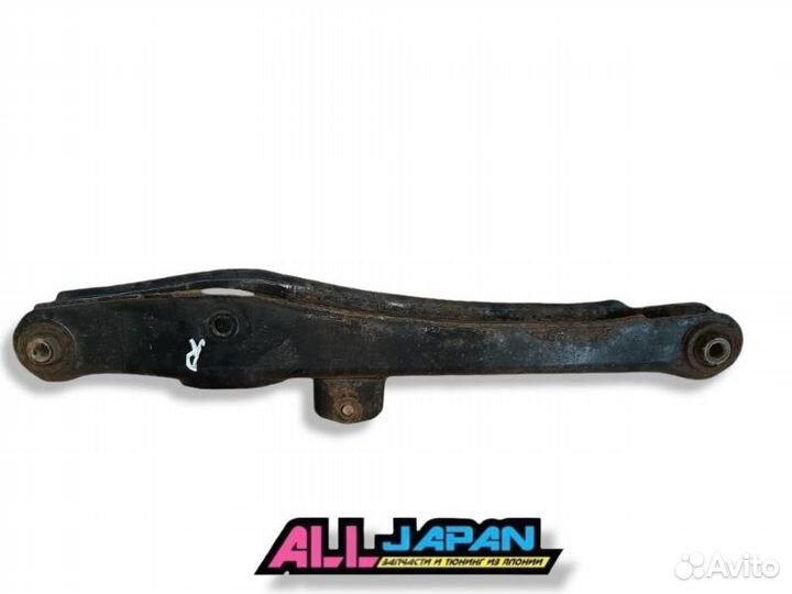 Рычаг подвески задний правый Mitsubishi Lancer 10