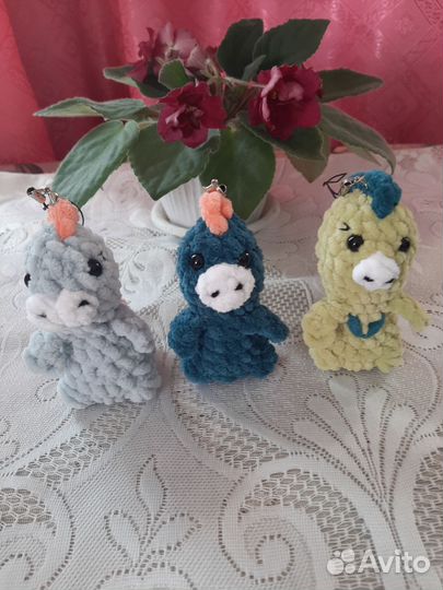 Вязанная игрушка- брелок