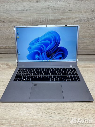 Игровой новый ноутбук AMD ryzen 7 4800U 16/512