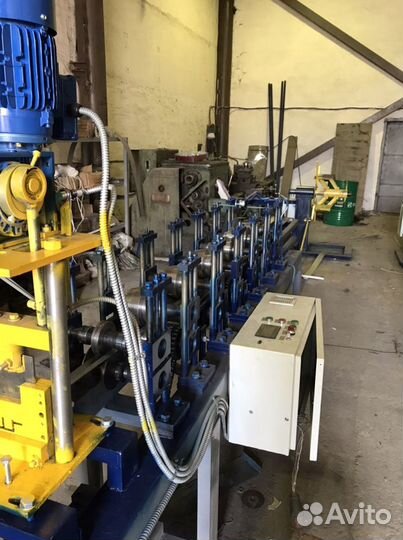 Профилегибочный станок