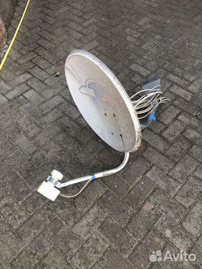 Антенна спутниковая