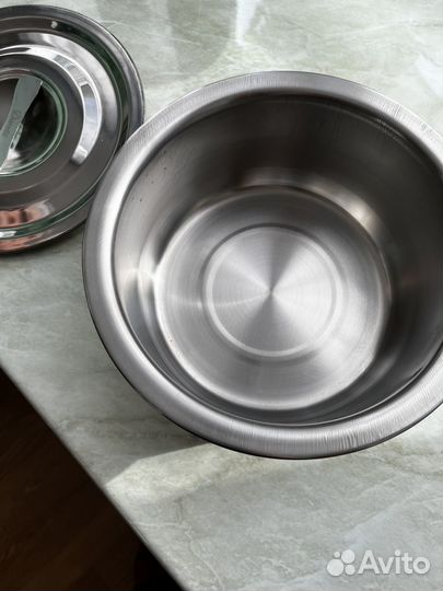 Набор мисок с крышками