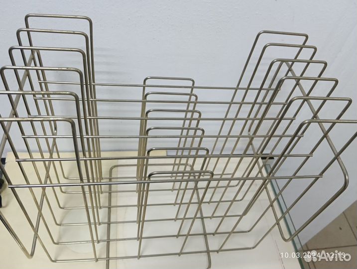 Стойка подставка для виниловых пластинок