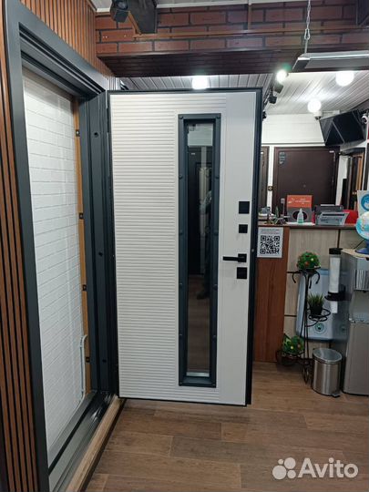 Дверь с терморазрывом в наличии