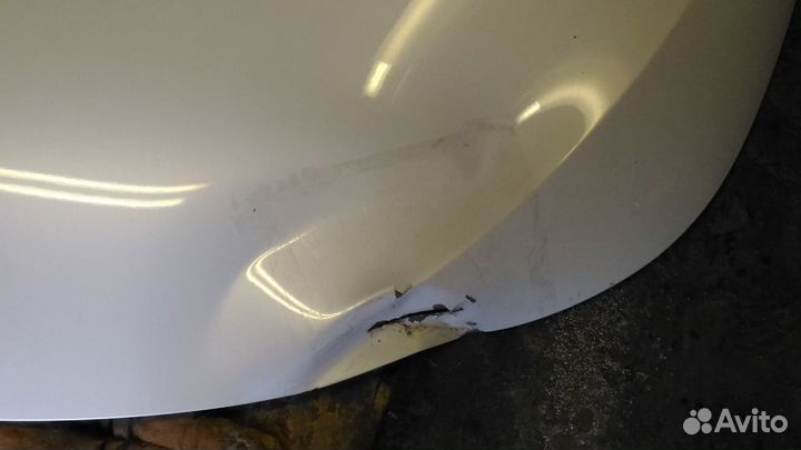 Продам оригинал капота Toyota Corolla