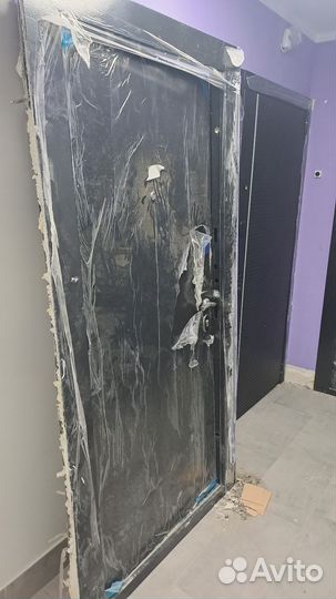 Входная дверь