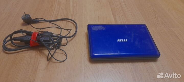 Ноутбук msi wind u100