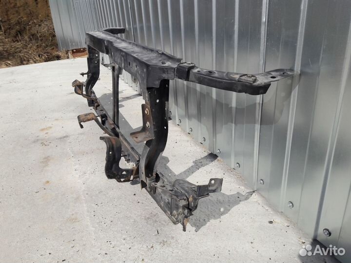 Телевизор Nissan pathfinder R51 62500EA030