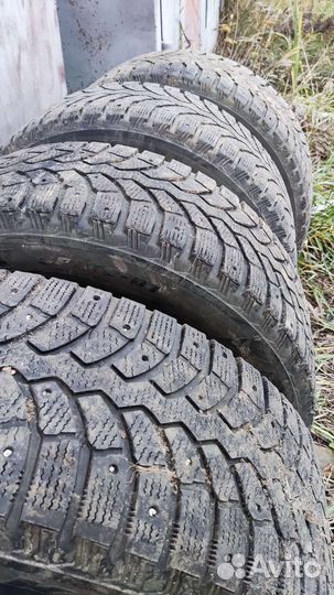 Bridgestone Ice Cruiser 7000 225/60 R17 103