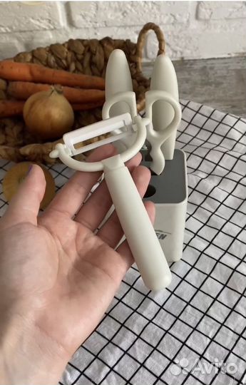 Новый набор кухонных принадлежностей новый