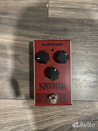 Гитарная педаль октавер