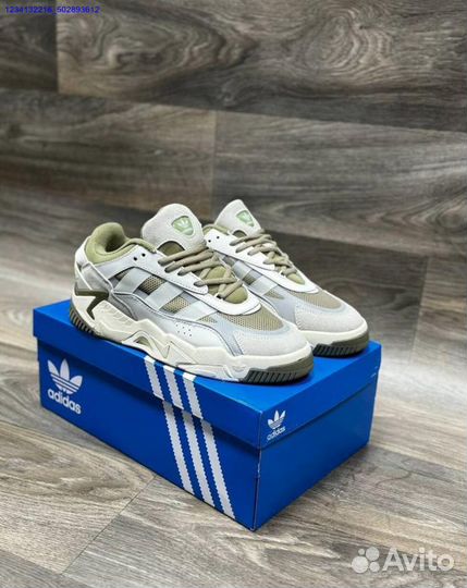 Кроссовки adidas