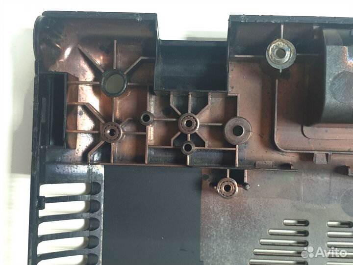 Поддон ноутбука V3-771G VA70 VA73 с дефектом