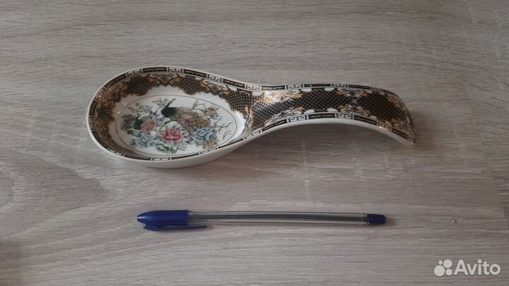 Подставка под ложку