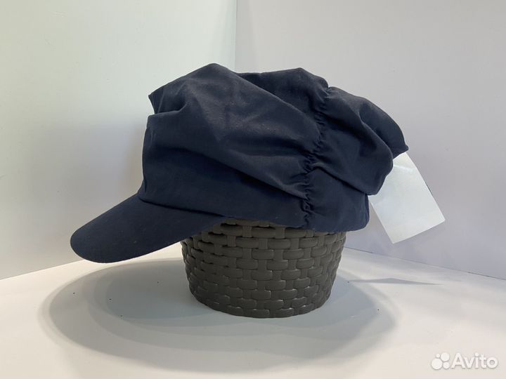 Новая синяя женская кепка C&A