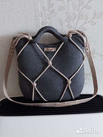 Мастер по ремонту одежды