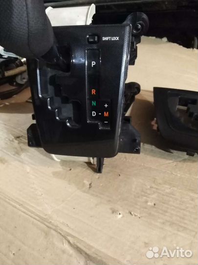 Кулиса Toyota corolla Rumion,CorollaVerso