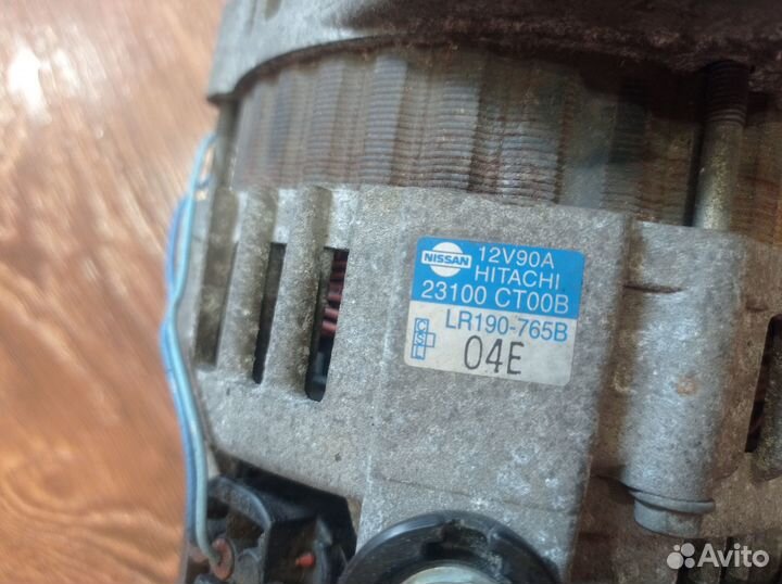 Генератор Nissan March 12V90A 23100 CT00B