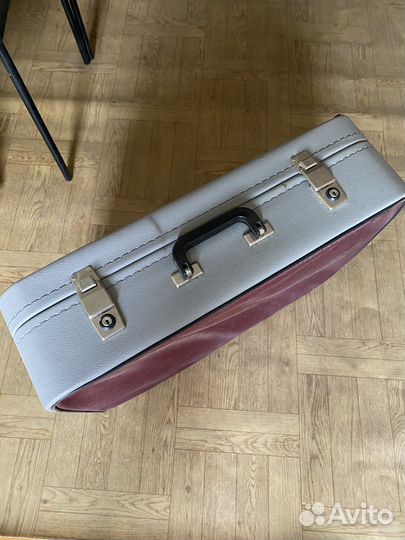 Чемодан винтаж ретро